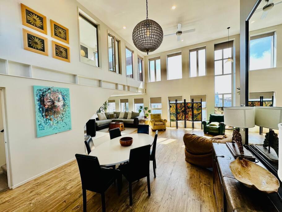 Stunning New York Loft Gallery Christchurch Esterno foto